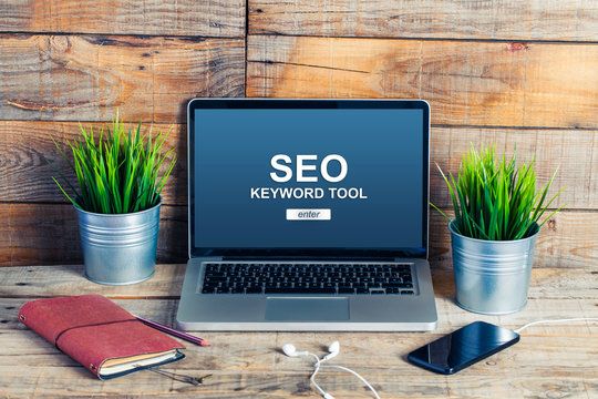 Simple Glo SEO Specialist business image in Amsterdam, Noord-Holland